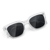 Прозрачная оправа с черными и серыми линзами