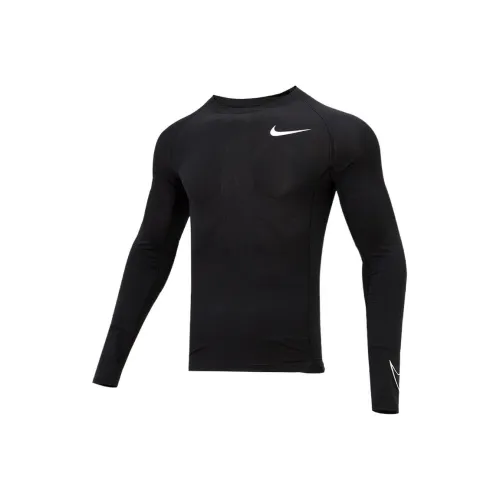 Мужские T-рубашки Nike Dri Fit