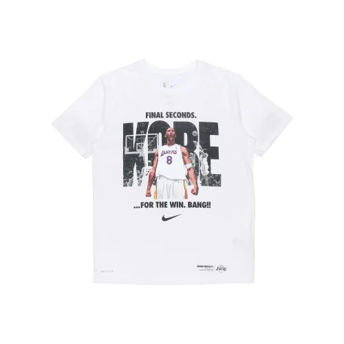 Мужские футболки Nike