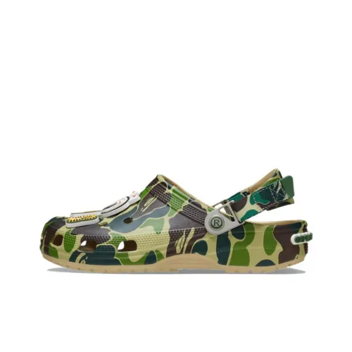 A BATHING APE x Crocs Classic Clog Sabo Унисекс Чайный Коричневый