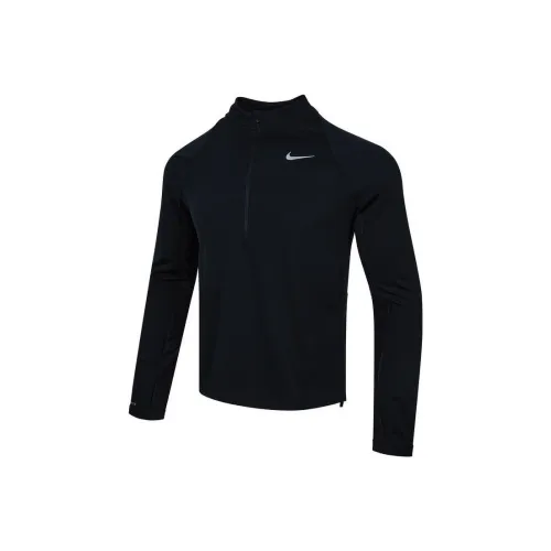 Nike Мужские черные футболки