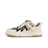 Медвежонок из цветочной ткани