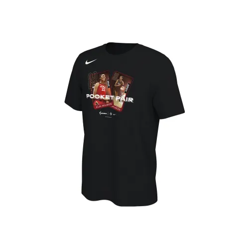 Nike Мужские черные футболки