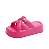 Розово-красный