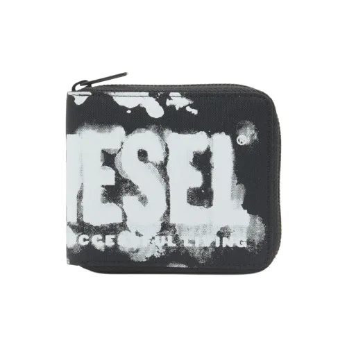 DIESEL Кошельки Женские