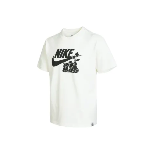 Nike Белый Мужской T-Shirt