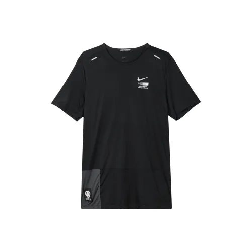 Nike Мужские черные футболки