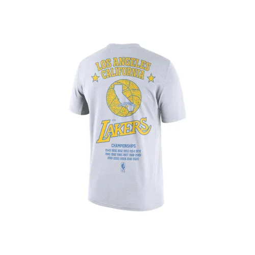 Мужские футболки Nike