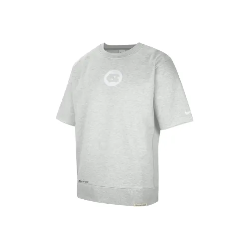 Nike Светло-серые Мужские T-рубашки