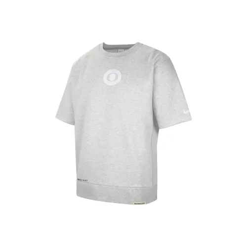 Nike Светло-серые Мужские T-рубашки