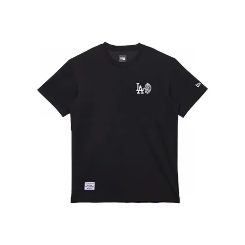 New Era SS22 Стандартная T-рубашка Унисекс Черная