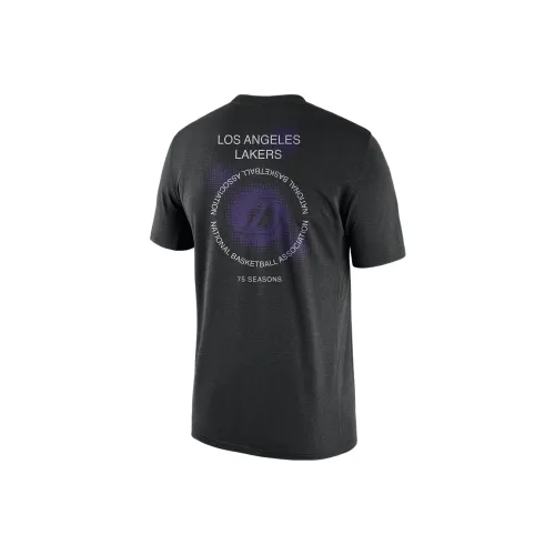 Nike Мужские черные футболки