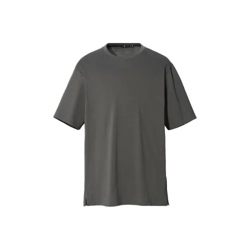 UNIQLO T-рубашка мужская оливково-зеленая