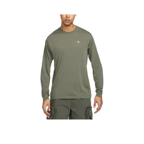 Nike Оливково-зеленые Мужские T-рубашки