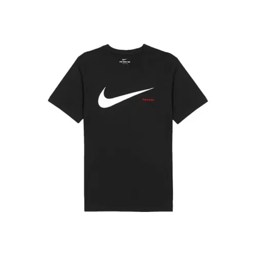 Nike Мужские черные футболки