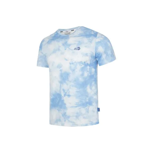 Skechers Hankou No. 2 Factory Joint Series Небесно-голубой Белый с принтом по всей поверхности Мужская футболка T-рубашка