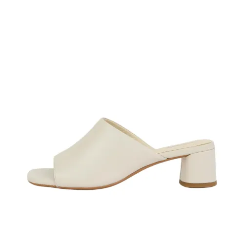 VAGABOND SHOEMAKERS Слипоны Женские Бежевые