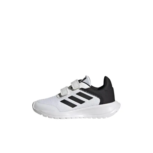 Adidas Tensaur Детская беговая обувь, низкий топ, облачно-белый/основной черный, Kids