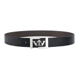 Черный с серебряной пряжкой