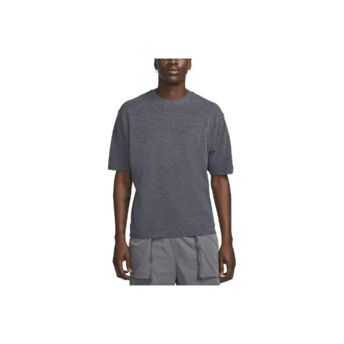 Nike SPORTSWEAR TECH PACK Серый Мужской T-Рубашки