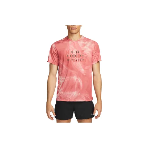 nike Бег T-Shirt Мужской Глиняно-Серый