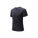 Призрачно черный