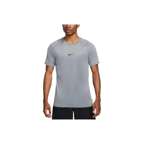 Nike Дымчато-серый Мужской T-рубашки
