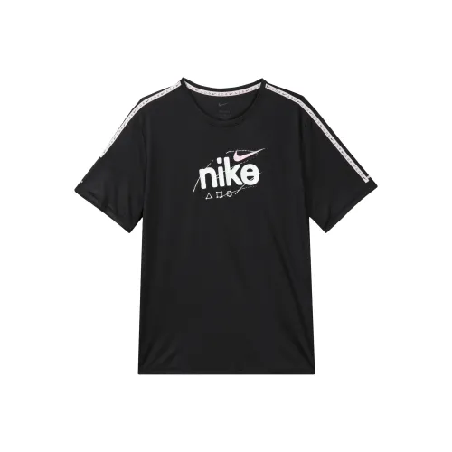 Nike Dri Fit MILER T Shirt Мужской Черный