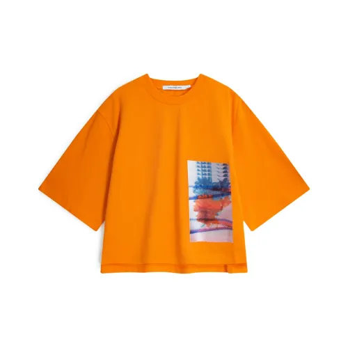 Calvin Klein Оранжево-красные Женские Т-рубашки