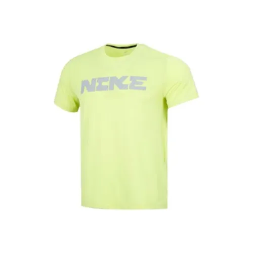 Nike Зеленые Мужские Футболки