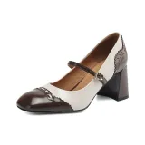 Молочно-белый