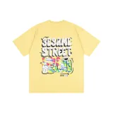 Светло-жёлтый