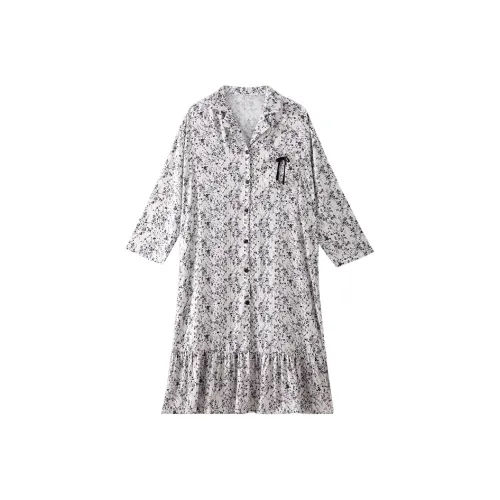 BONAS Ночная сорочка Женская Черно-белая с цветочным узором