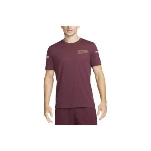 Nike Мужская футболка бордового цвета