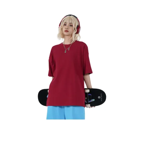 PAKA Унисекс Футболки