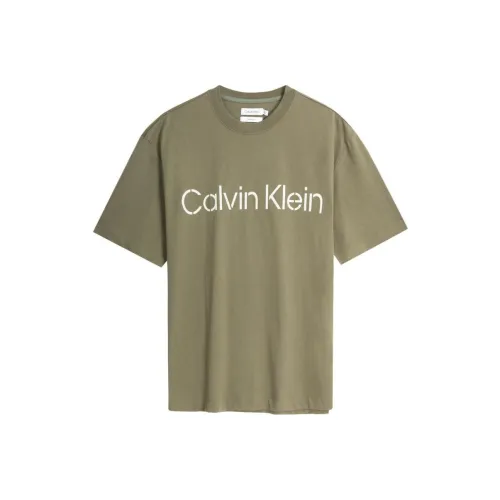Calvin Klein T-рубашка мужская травяного серо-зеленого цвета