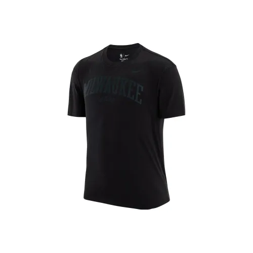 Nike Мужские черные футболки