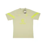 Желто-зеленый