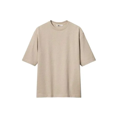 Uniqlo U Collection Бежевые Мужские T-рубашки
