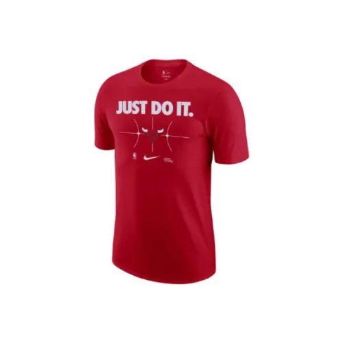 Nike Chicago Bulls Essential T-Shirt Мужская Красная
