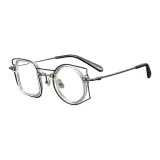 Прозрачный