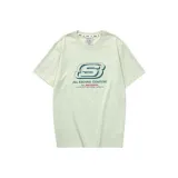 Светло-зеленый цвет травы