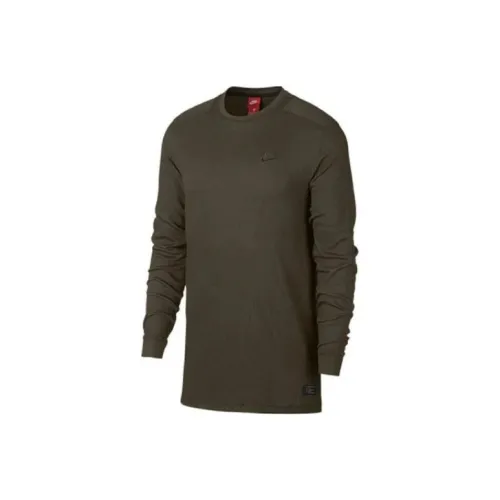 Nike Армейский зеленый Мужской T-рубашки