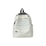 Белый с шармом