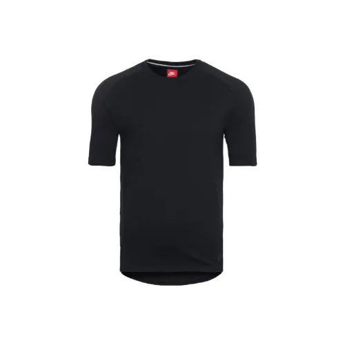 Nike Мужские черные футболки