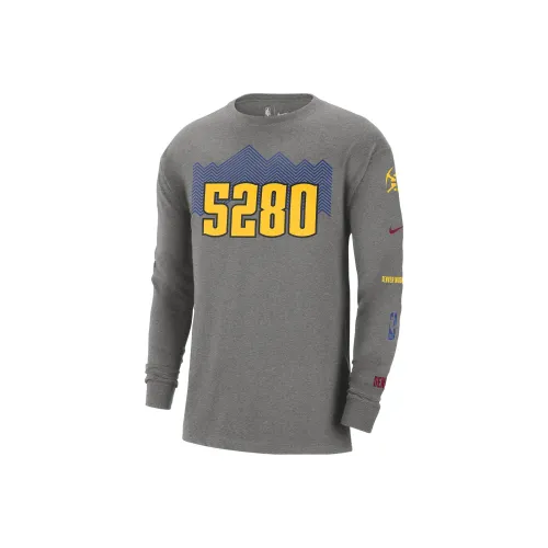 Nike Denver Nuggets 2023 24 Городская Edition T-рубашка Городская Edition 2023 24 Denver Nuggets Мужская Серый