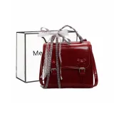 Красная сумка для покупок