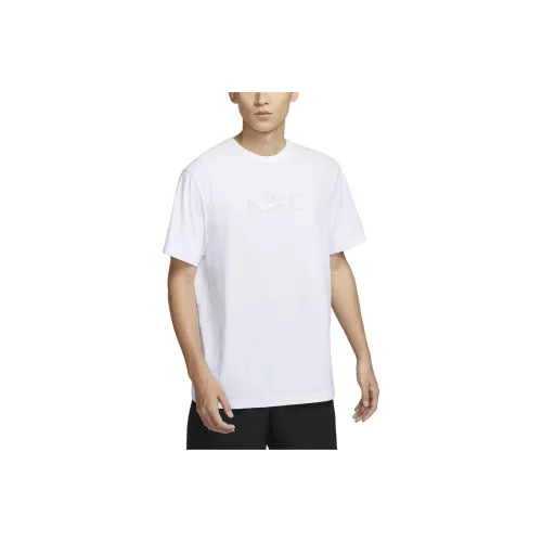 Nike Белый Мужской T-Shirt