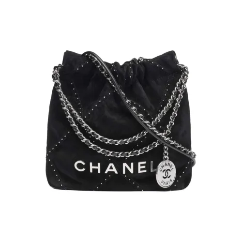 CHANEL Сумки через плечо Женские