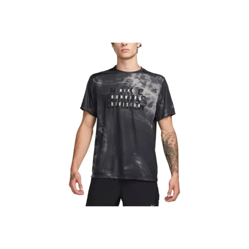 nike RUN Division T Рубашка Мужская Черная